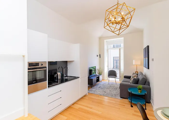 Apartment Charming • *