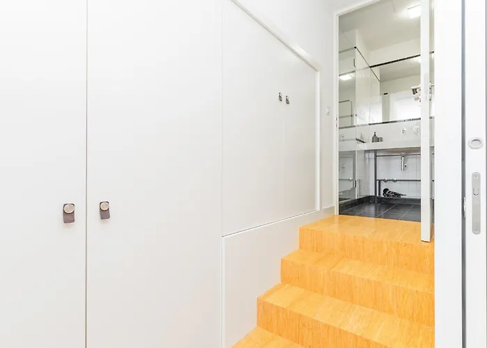 Apartment Charming •