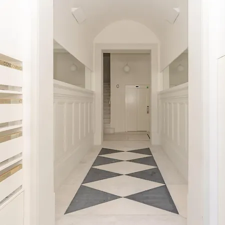 Charming • Apartamento