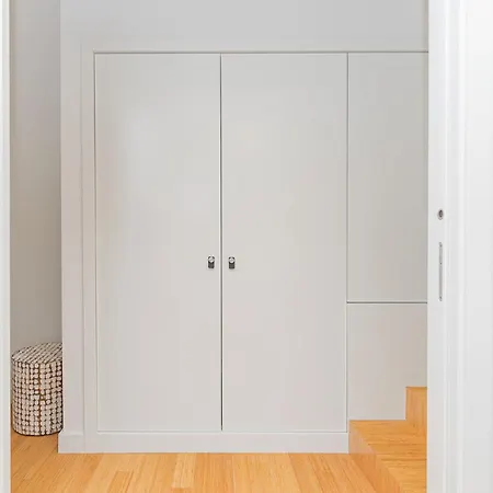 Apartment Charming • *