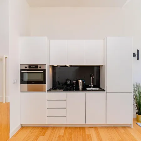 Charming • * Πόρτο